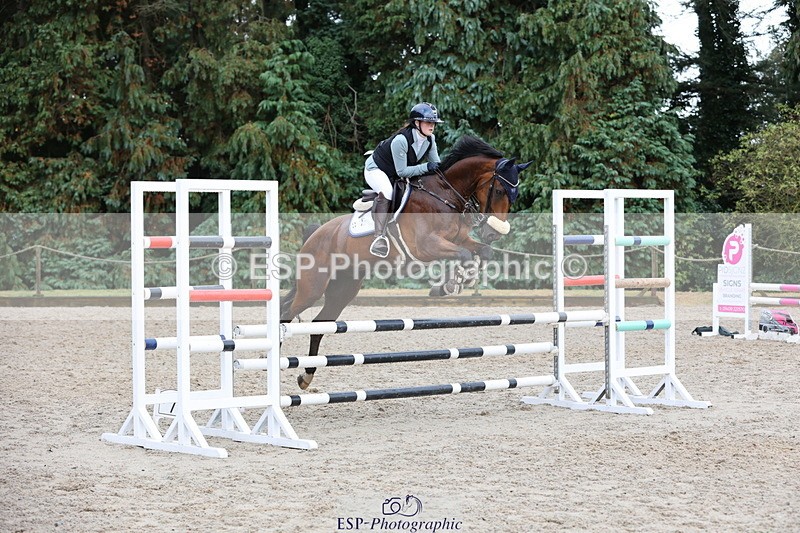 250829A-120230-01537 - Cls 7 British Novice and 90cm