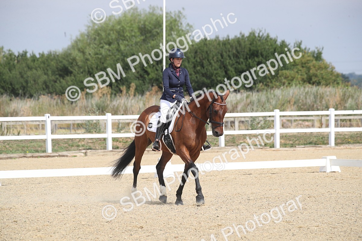 SBM_005925 - Novice 5 - 8.30.10.39