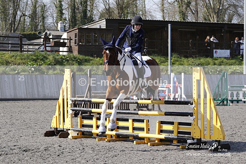 _EST2110 - Bourne Valley Riding Club Winter Showjumping 27/03/22