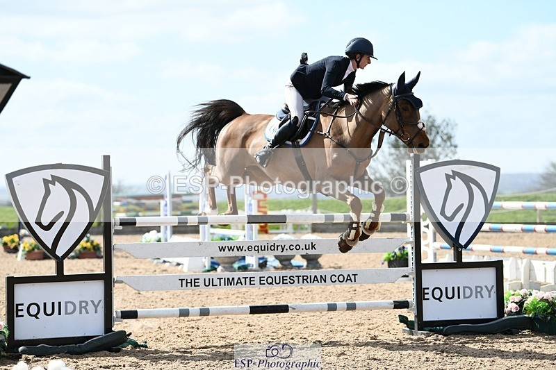 250328-125117-01069 - Cls 3 Snr Foxhunter