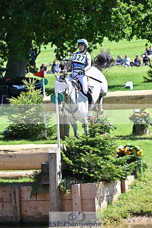 240525-111120-12236 - 327-COR_Y_TARAN-Toots_Bartlett