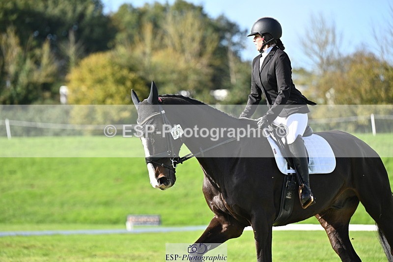 251024A-120353-09502 - F-467-Shareen.Akhtar