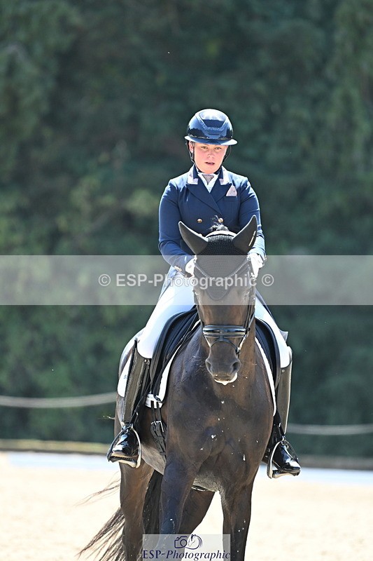 250810A-135820-07150 - 070-Abbie.NewburySeagry.Firstamour