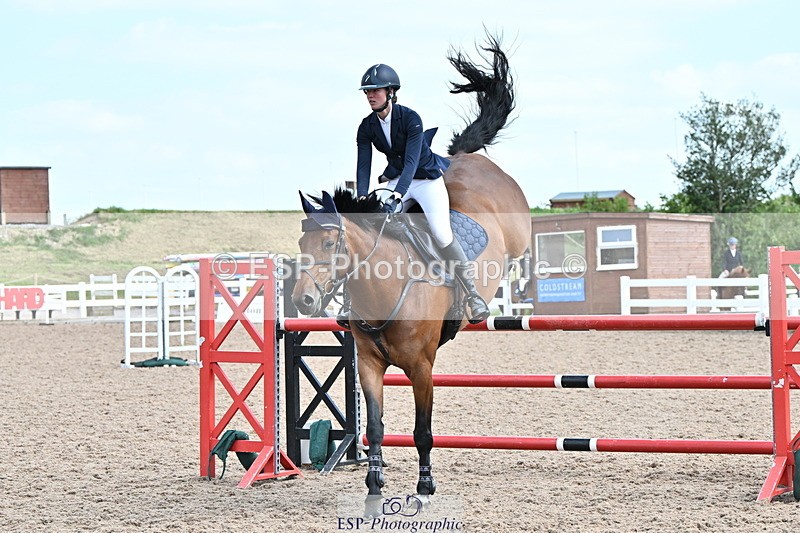 240605A-154209-00937 - Cls 5 Foxhunter and 1.20m Open