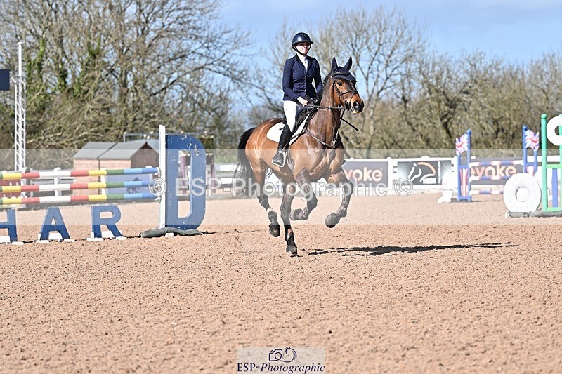 260311-132132-00536 - Cls 4 Newcomers and 1.10m