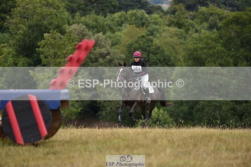 250802A-144420-05295 - F-251-Lizzie.Luxton-SHANNONDALE.LUIGI