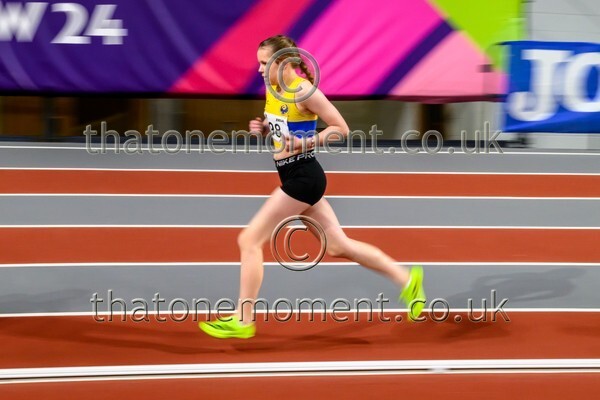 CEREL-816847 - Track Female Set Two