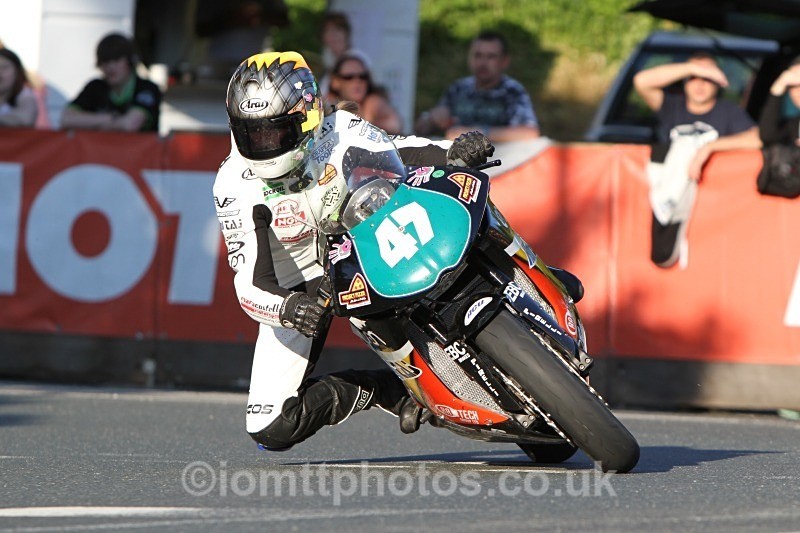  - Saturday Practice Newcomers/Supertwins