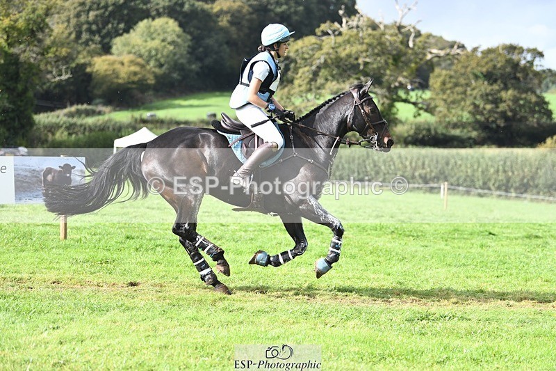 231020-135922-09629 - 112-REHY.HULABALOO-Millie.Rogers-XC