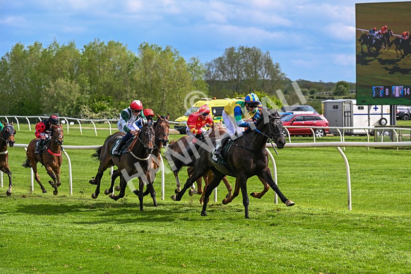110526-Race 5-Lawmans Blis-1105 - Race 5 4.30pm Every Race Live On Racing TV Handicap