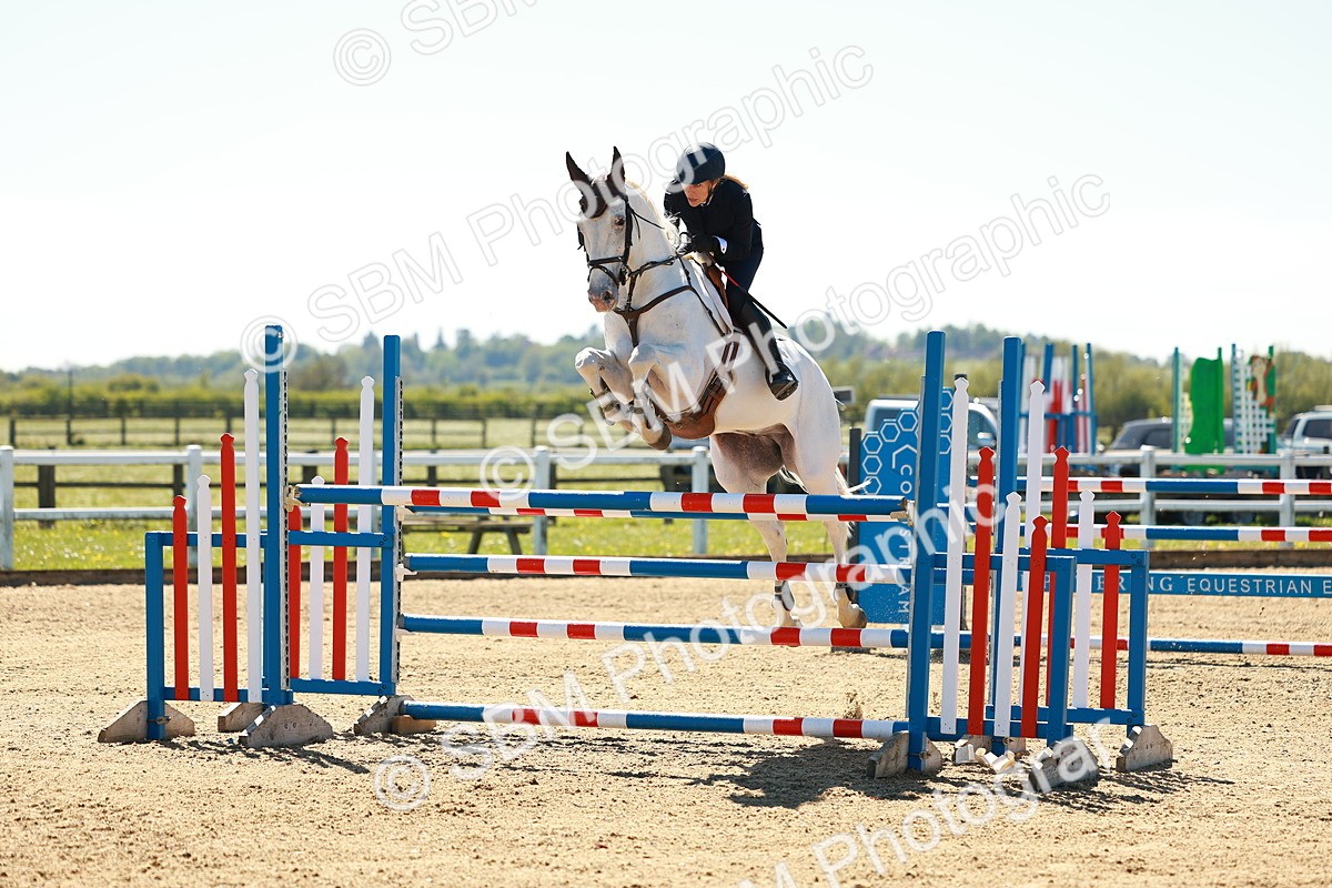 SBM_001640 - Class 5 - Senior Foxhunter - 1.20m