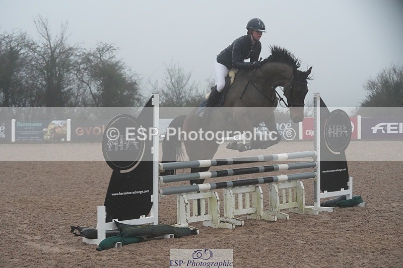 251207-100946-01623 - Cls 16 Blue Chip Winter Qualifier and 90cm