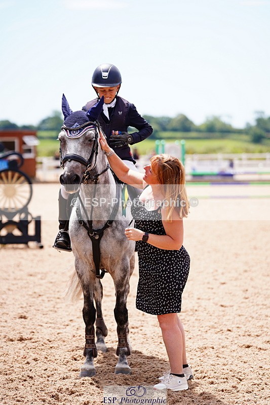 240629A-131550-05618 - Cls 18 Newcomers and 1m Open