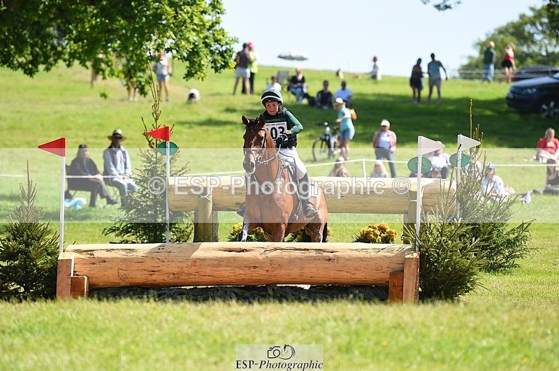 230527-111038-09105 - 303-JESMOND_RENARD-Susie_Berry-XC