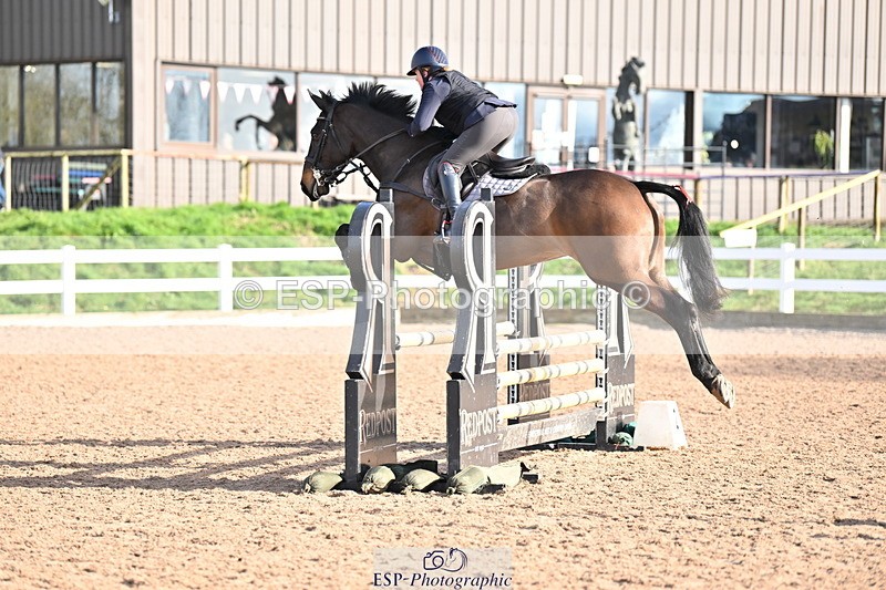 240224A-101157-03152 - Cls 10 Discovery and 1m Open