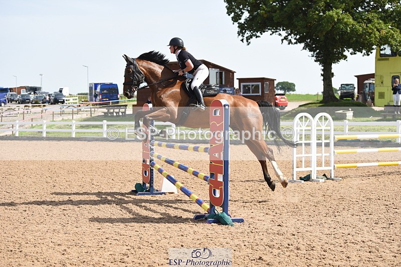 230906A-115358-00195 - Snr 1.05m Open