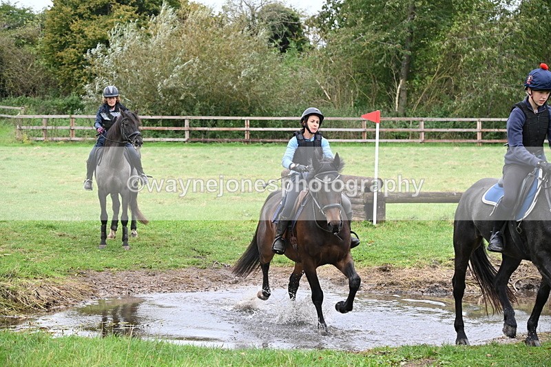 WJ6_3146 - Time at Photographer 11:01 to 11:20