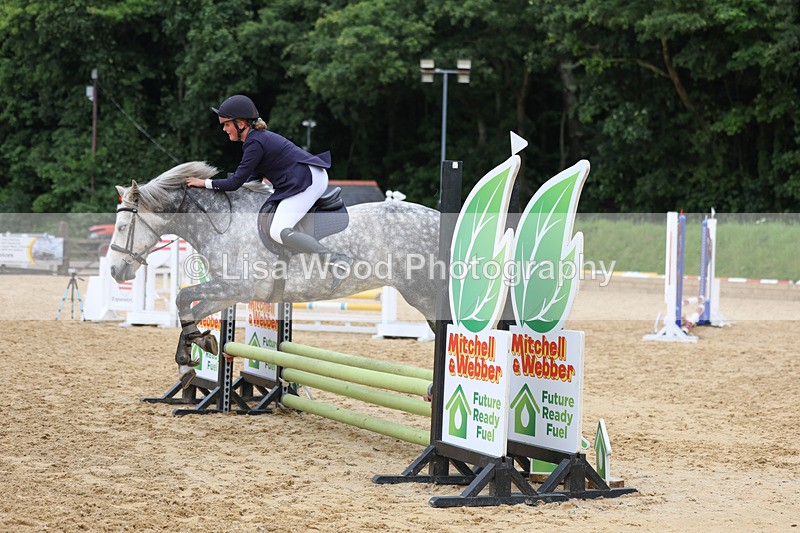 3E7A6643 - Class 10: Junior 60cm