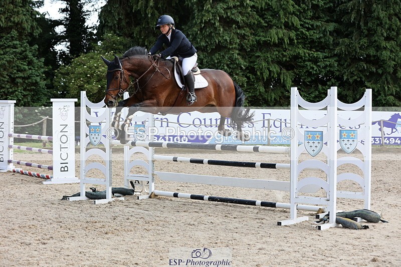 250614A-160301-08200 - Cls 30 1.05m Amateur Q and Open