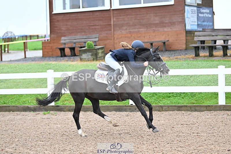 240908A-103943-03066 - Cls 18 A&B Pony Brit Nov & 80 Opern