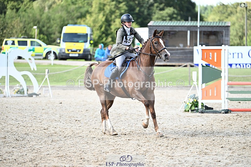 240824X-162350-29998 - 80cm Round 2 15.30 to 16.50