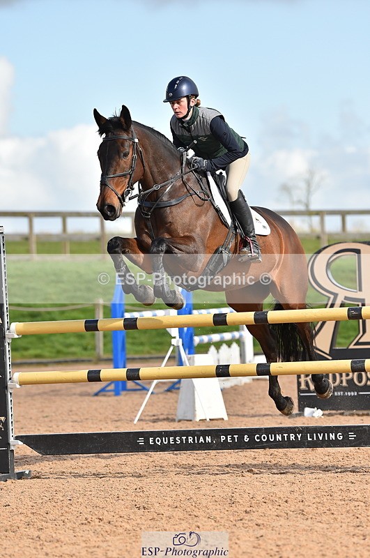 240306A-135940-01531 - Cls 4 Newcomers and 1.10m Open