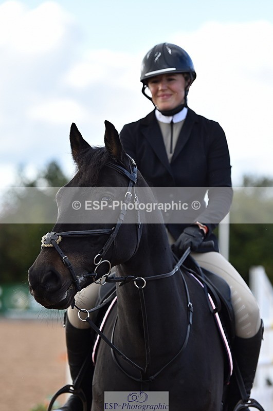 231014A-145430-05378 - Cls 15 1.05m Amateur Q 2nd R