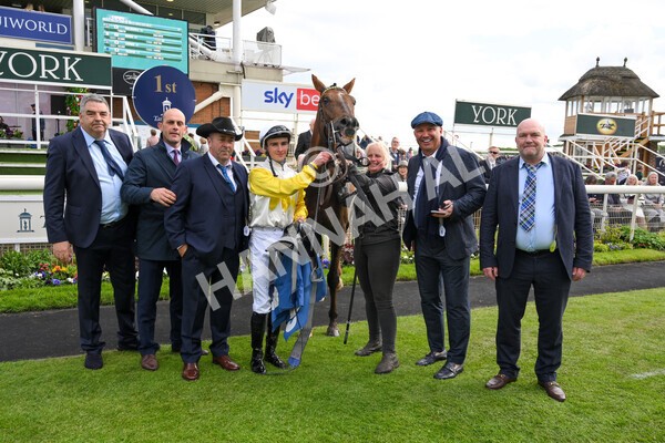 yr11052022r6-36 - Race 6 4.45pm Conundrum HR Consulting Stakes