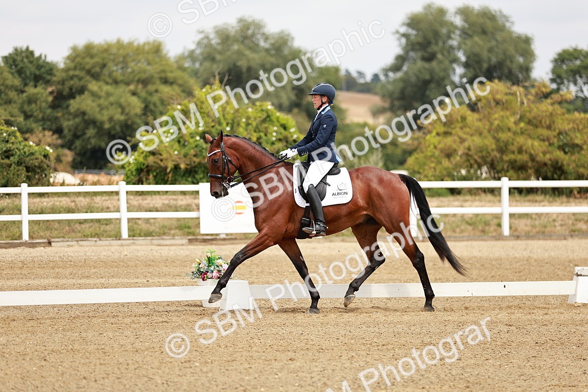 SBM_003538 - Class 7 - Advanced Medium 6 Gold - 13.16-14.36