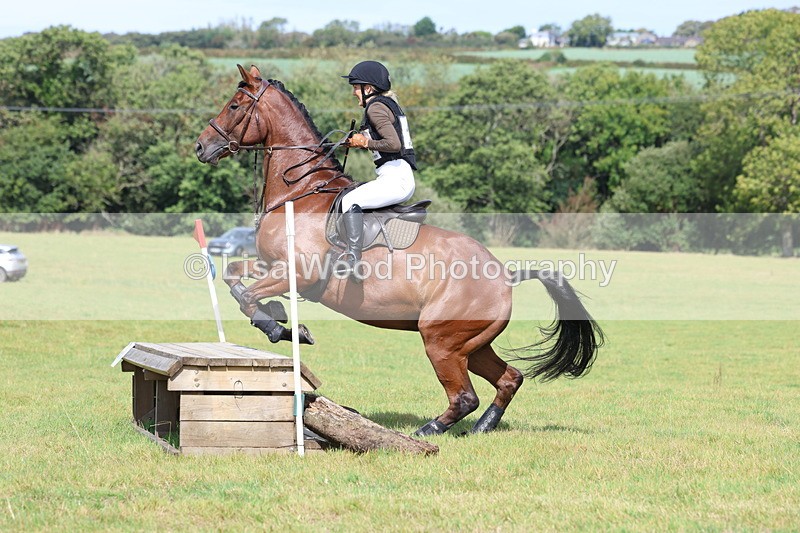 3E7A6601 - Class 1: Trebudannon Open: Pheasant Feeder