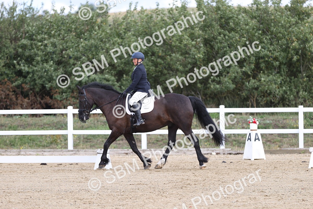 SBM_001422 - Class 2 - Intro 4 Champs - 10.56-11.44