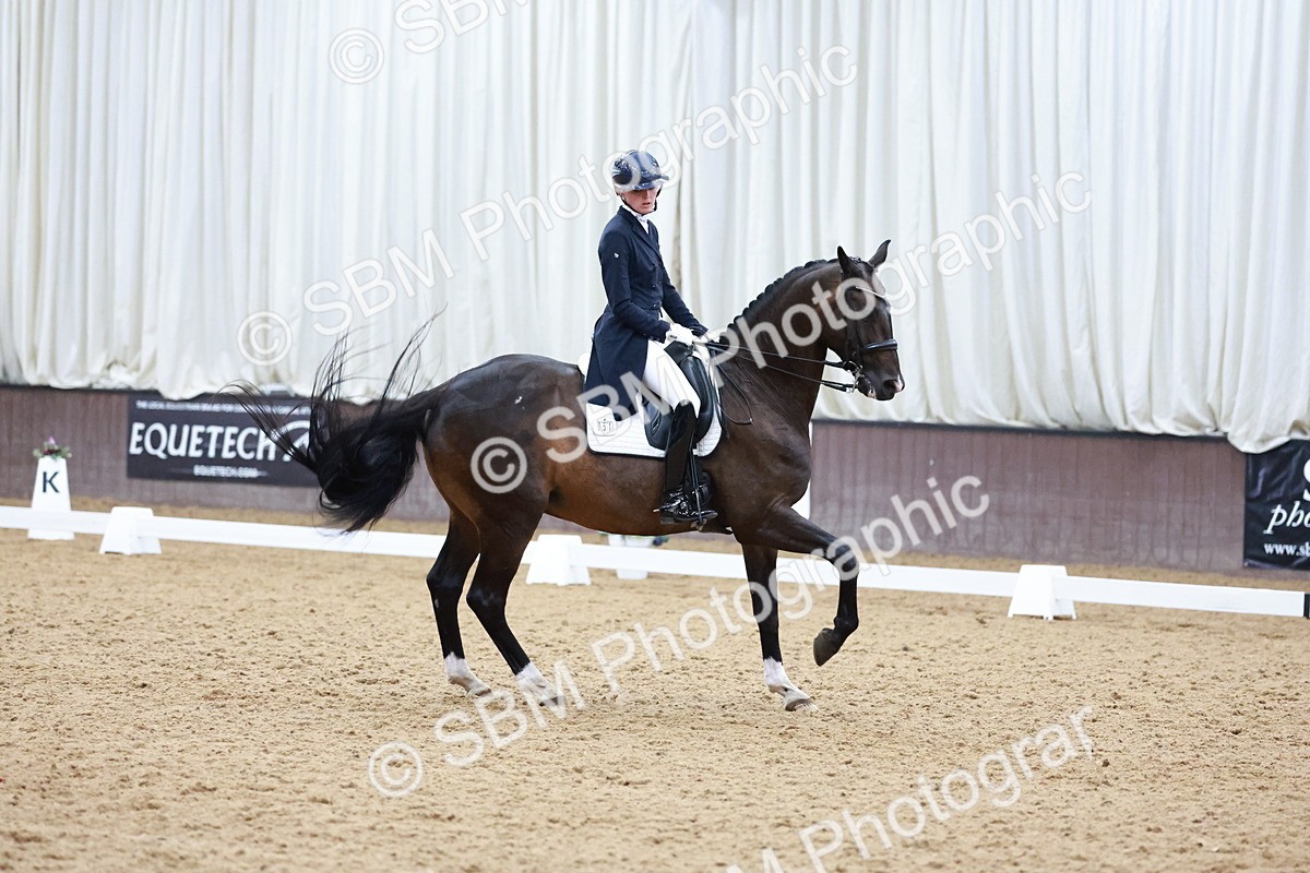 SBM_021004 - Class 13 - FEI INT I - 16.26-17.14