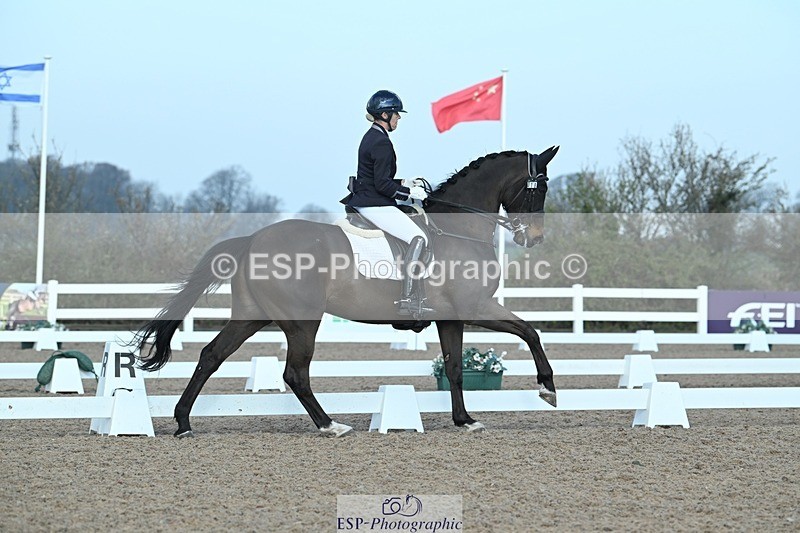250403-082212-00342 - 018-Louise.Davison-Quamperfect
