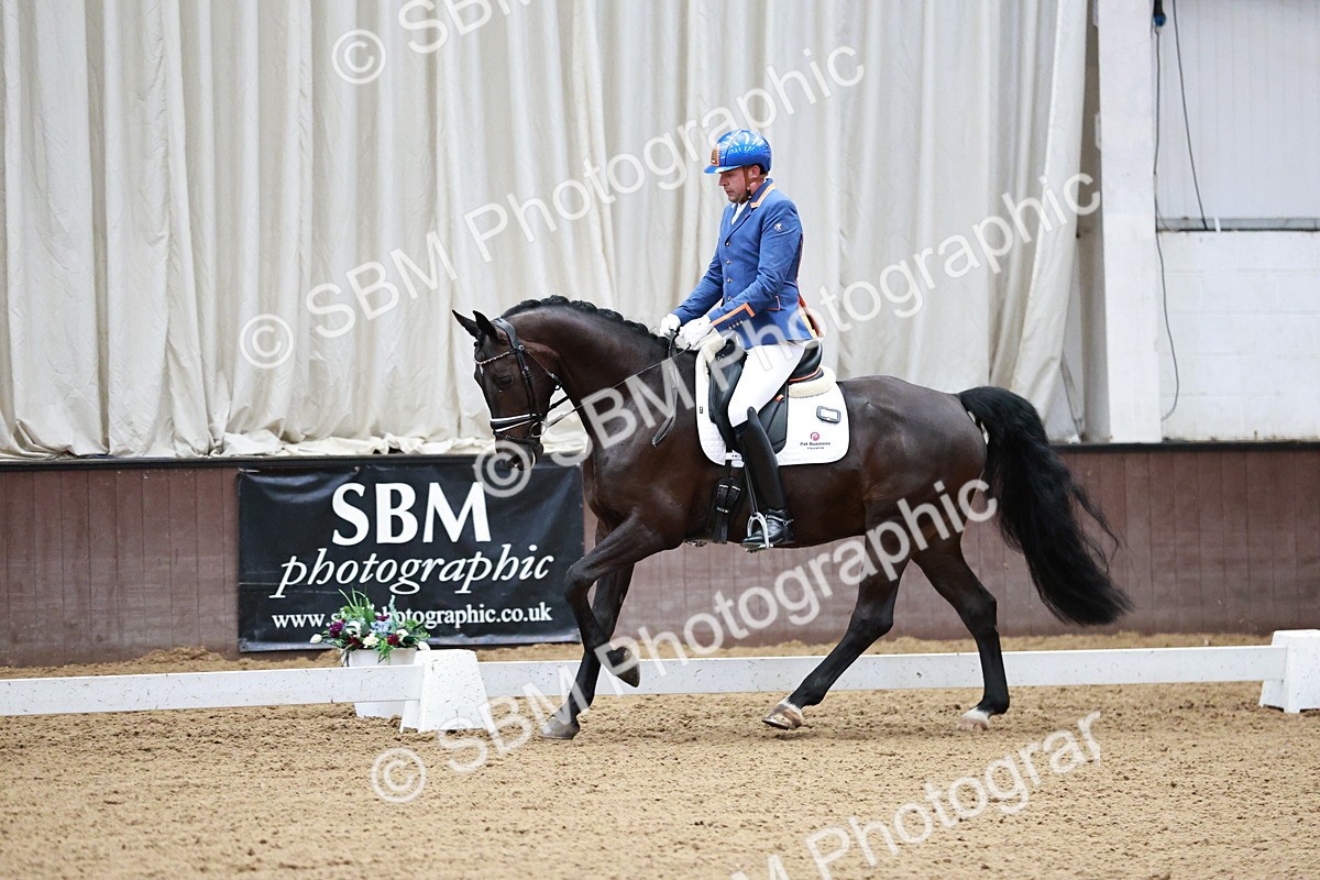 SBM_000646 - Class 1 - Prelim 6 Gold - 11.24-12.40