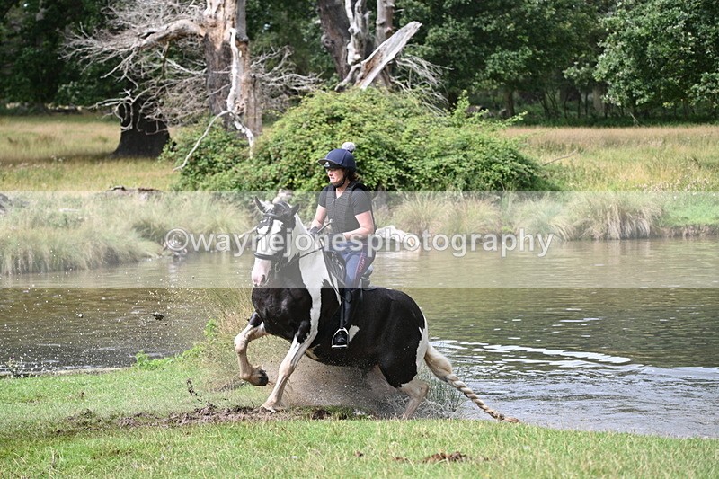 WJ7_2029 - Time at Water 11:14 to 11:36