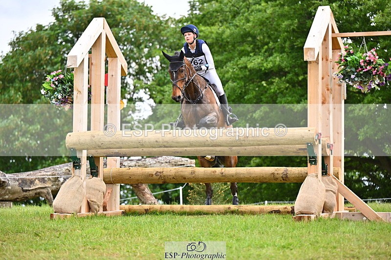 250524A-170455-15124 - C-262-Cosby.Green-LIBERO.D