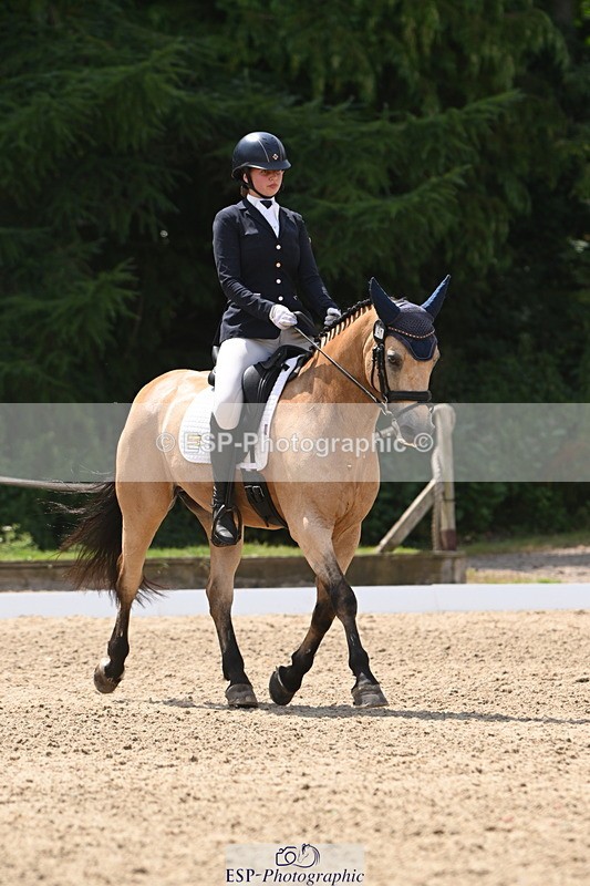 250719A-125904-05218 - 141-Chloe.Dunn-Towerhill.Shamie