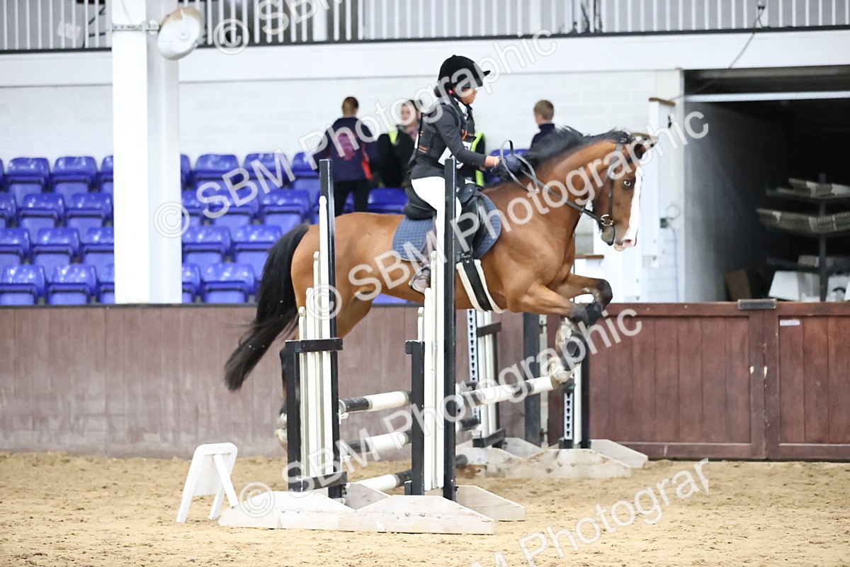 SBM_001358 - Class 5 - Henlow Veterinary Hospital 70cm