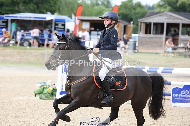 230618-155200-13307 - Cls 21 128cm HOYS 2nd Round
