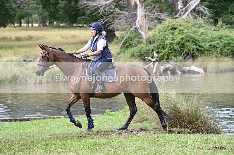 WJ7_1991 - Time at Water 11:14 to 11:36