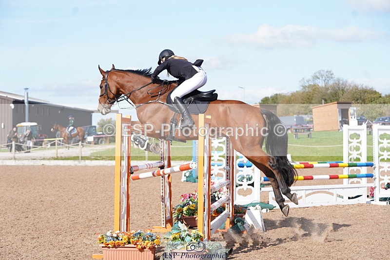 241005A-143330-04974 - SAT Cls 11 Snr Newc & 1.10m Open