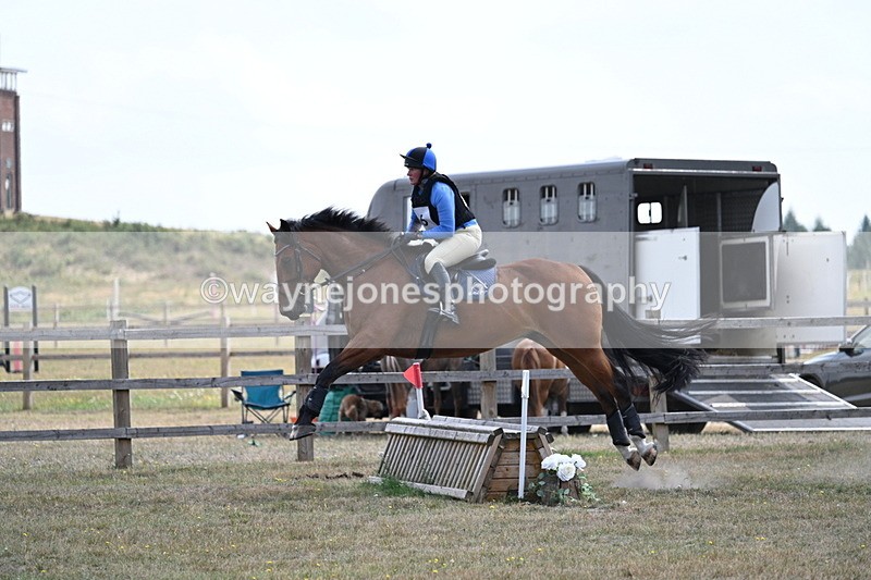 WJ7_2501 - XC Time 12:17 to 12:22