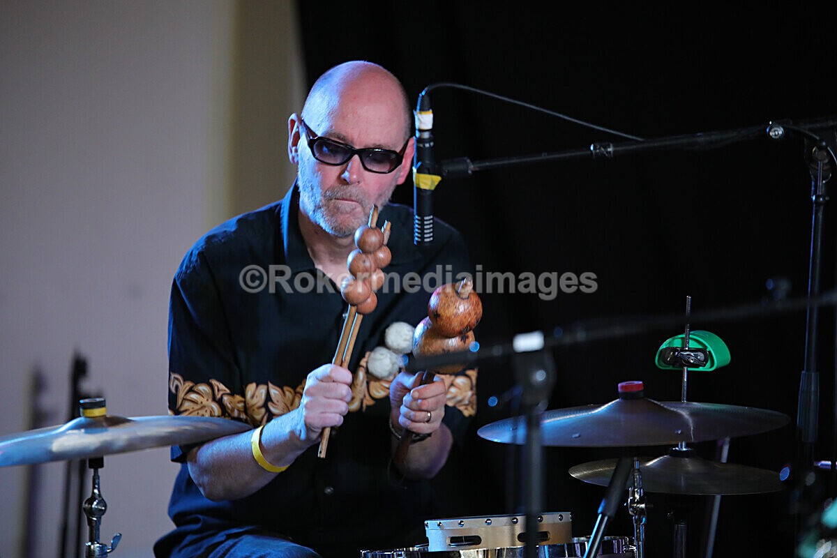 FOLK N BLUES-422 - FOLK and BLUES SEPT 2022