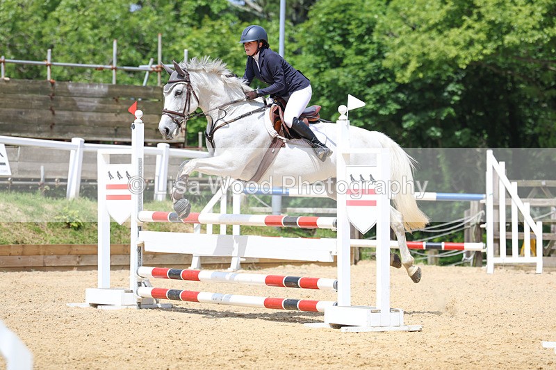 3E7A0489 - Class 10: Senior 95cm open