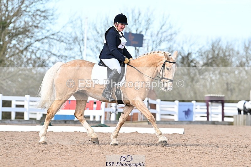 240324A-133915-03453 - Novice 28, 13.00 to 14.00