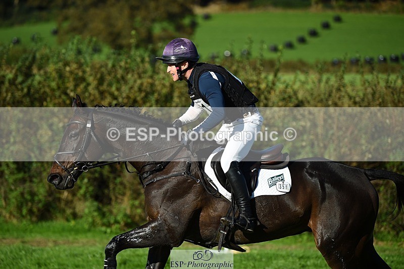 231022-150416-30333 - 351-MOONLIGHT.CHARMER-Aaron.Millar-XC