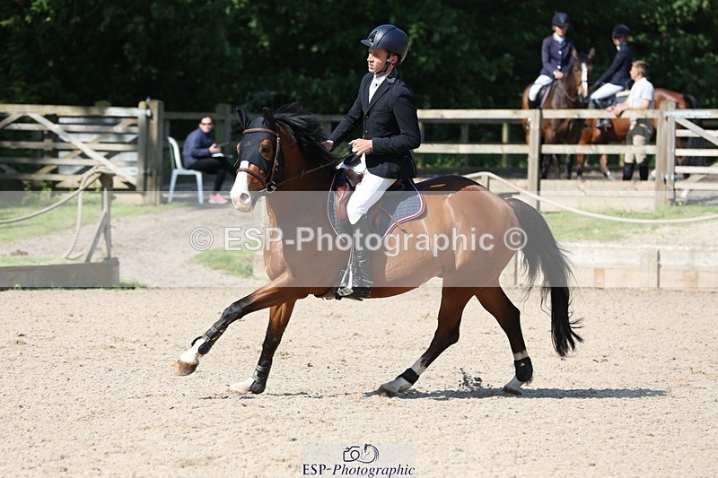 230513-100421-03657 - Cls 18 Snr 1.05m Open