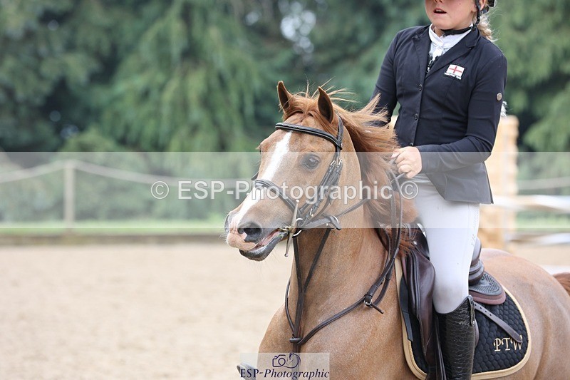 230618-084349-09332 - Cls 19 Pony Intro 1m