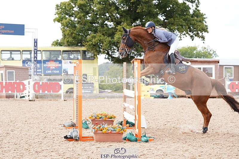 240915A-150154-10691 - Cls 28 Chard Sept GP Jump Off