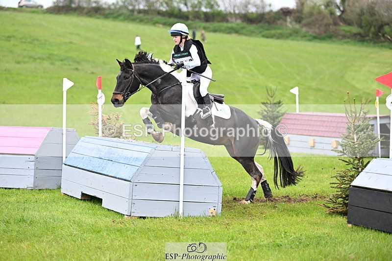 250419-123409-10412 - 518-Isadora.Lawrence-LOOKOUT.LOLLYPOP